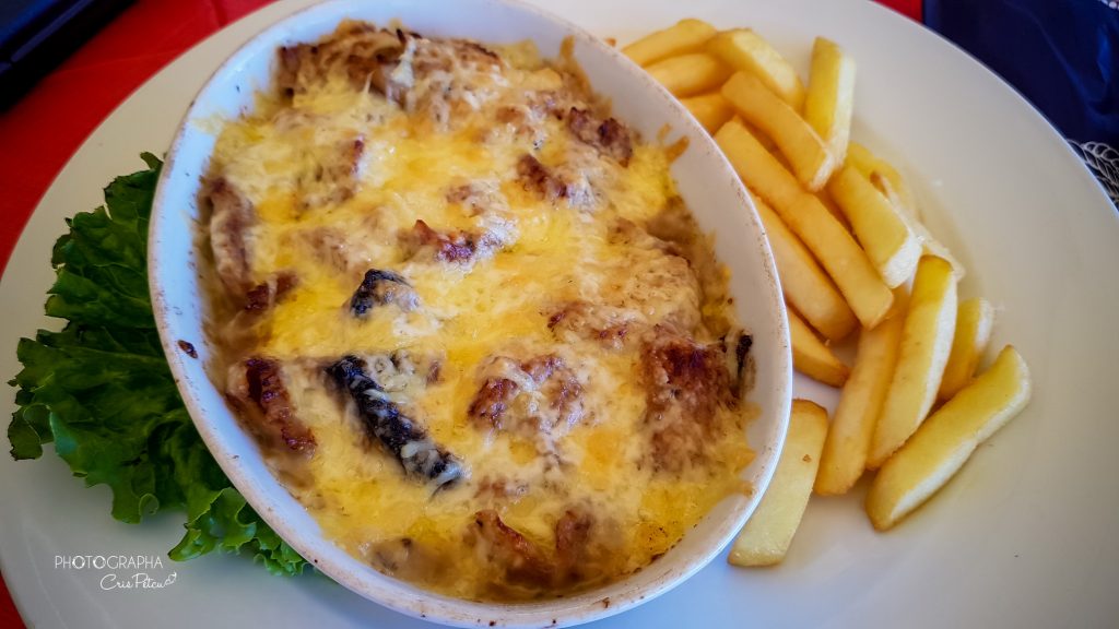 Gyros la cuptor - Crazy Spoon (Trelo Koutali Skiathos) Skiathos Grecia