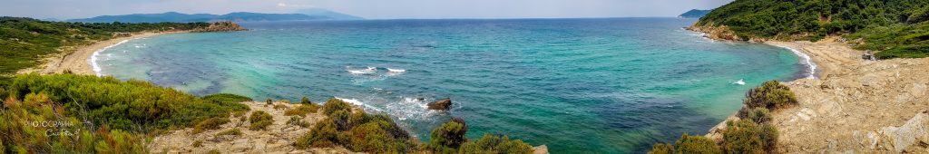 Punct de belvedere între plaja Agistros și plaja Elia, Skiathos, Grecia