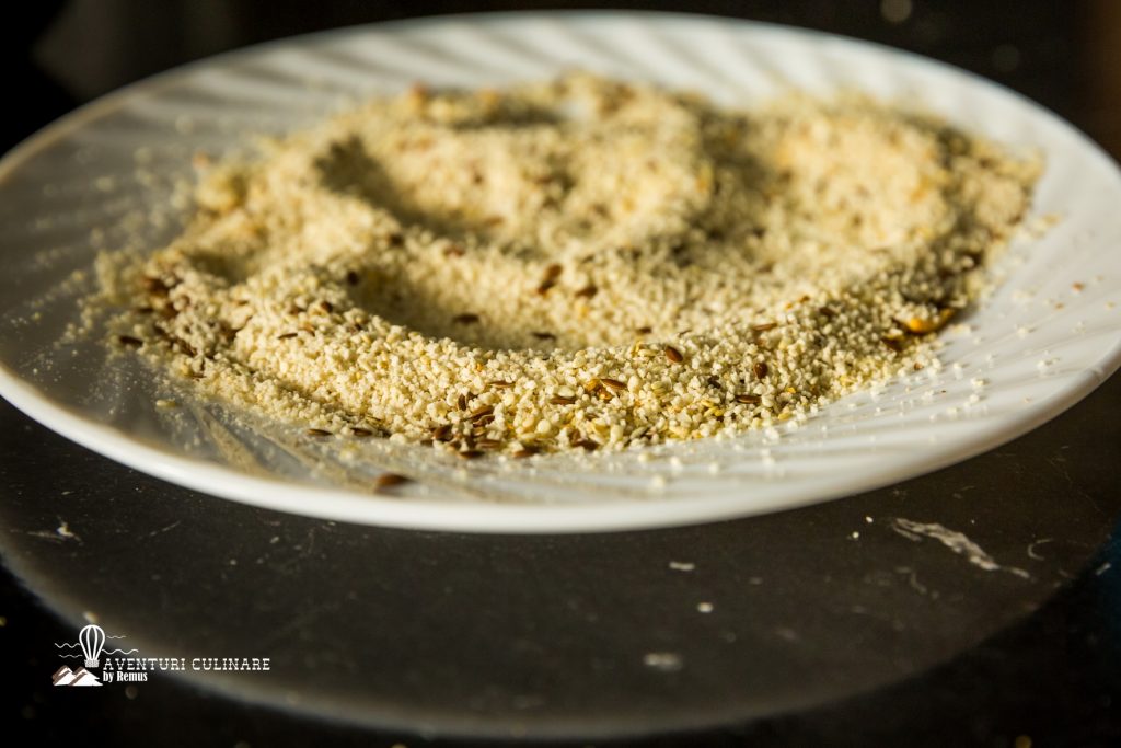 Șnițel de pui cu iaurt - pesmet cu semințe