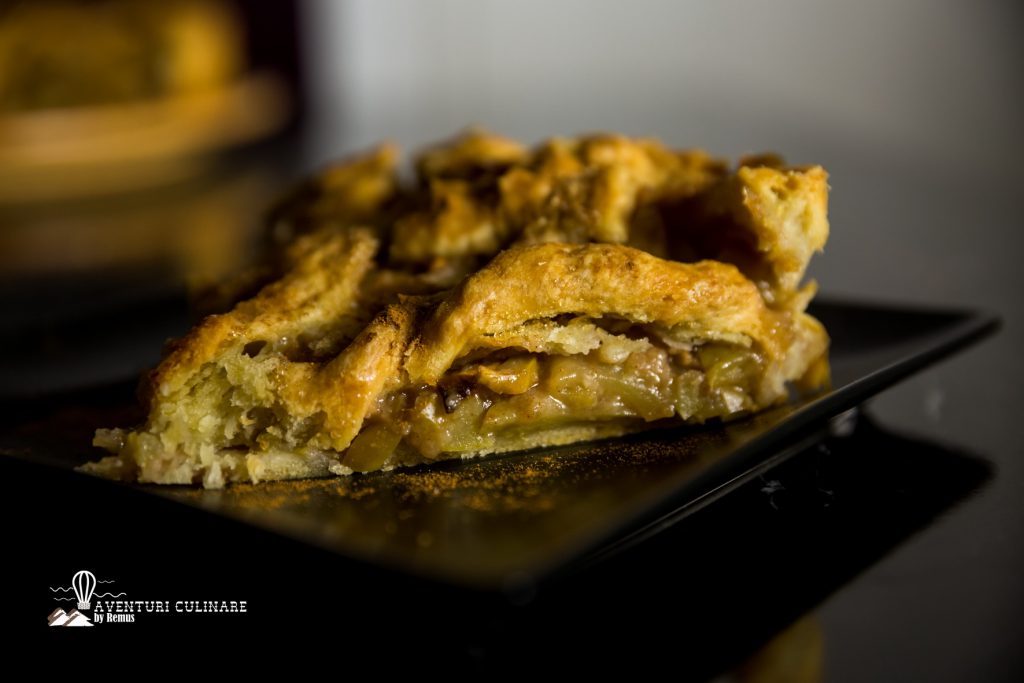 Plăcintă americană cu mere (vegană)