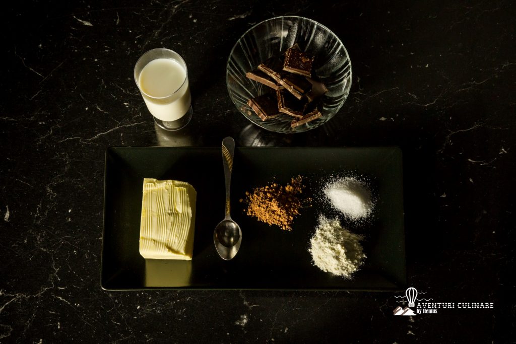 Ingrediente crema cu ciocolata