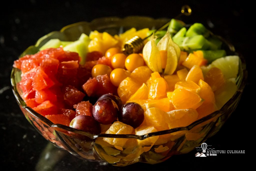 Salata de fructe